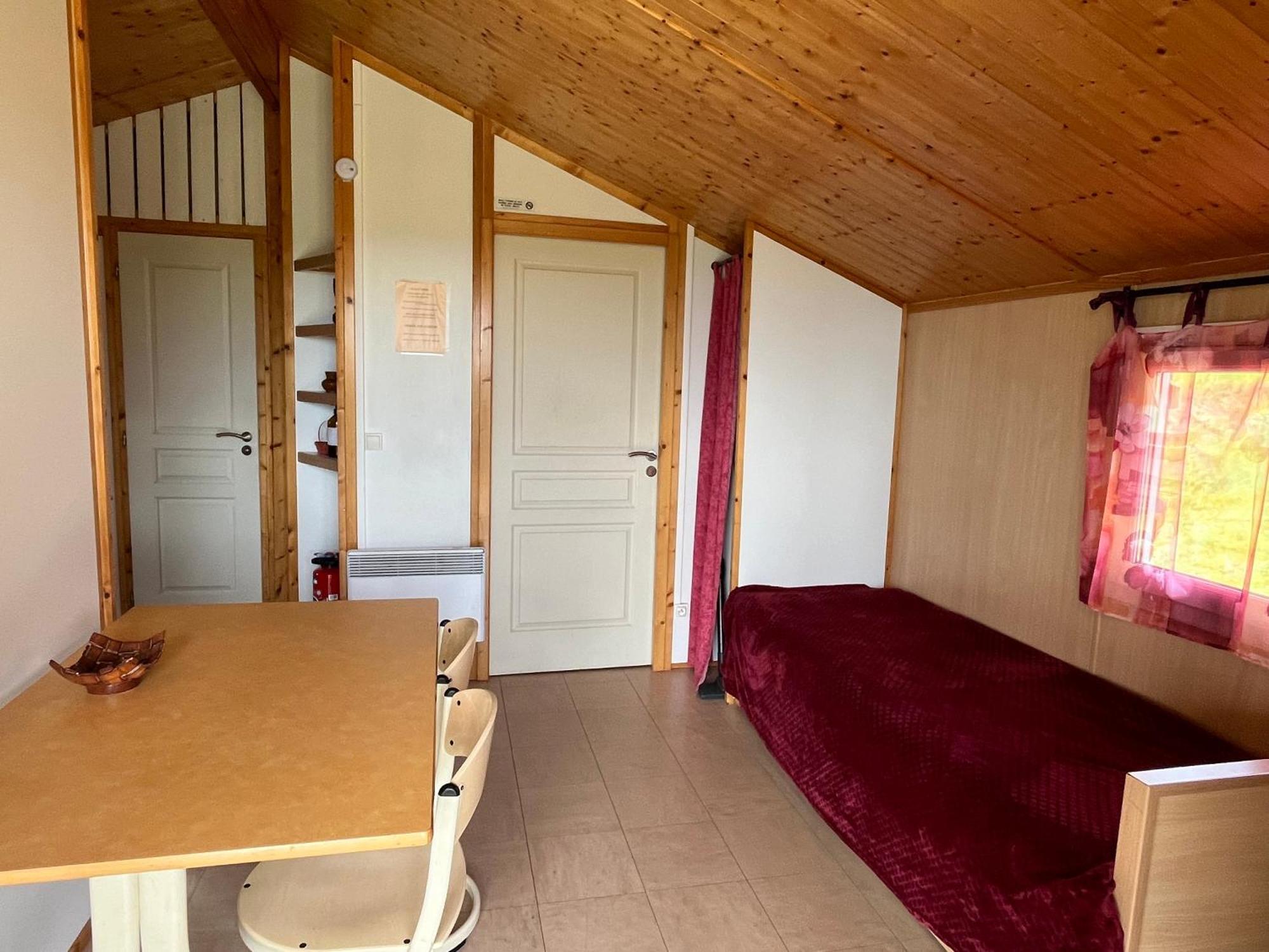 Les Chalets Du Piou Bussieres  外观 照片