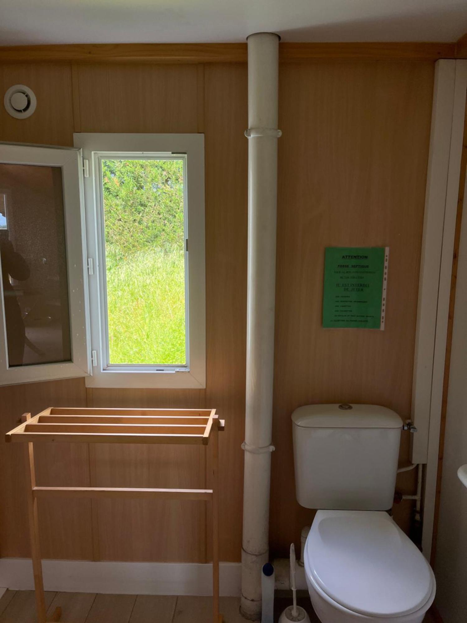 Les Chalets Du Piou Bussieres  外观 照片