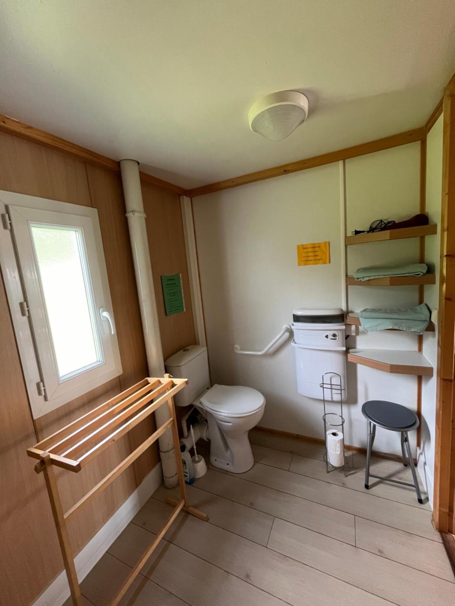 Les Chalets Du Piou Bussieres  外观 照片