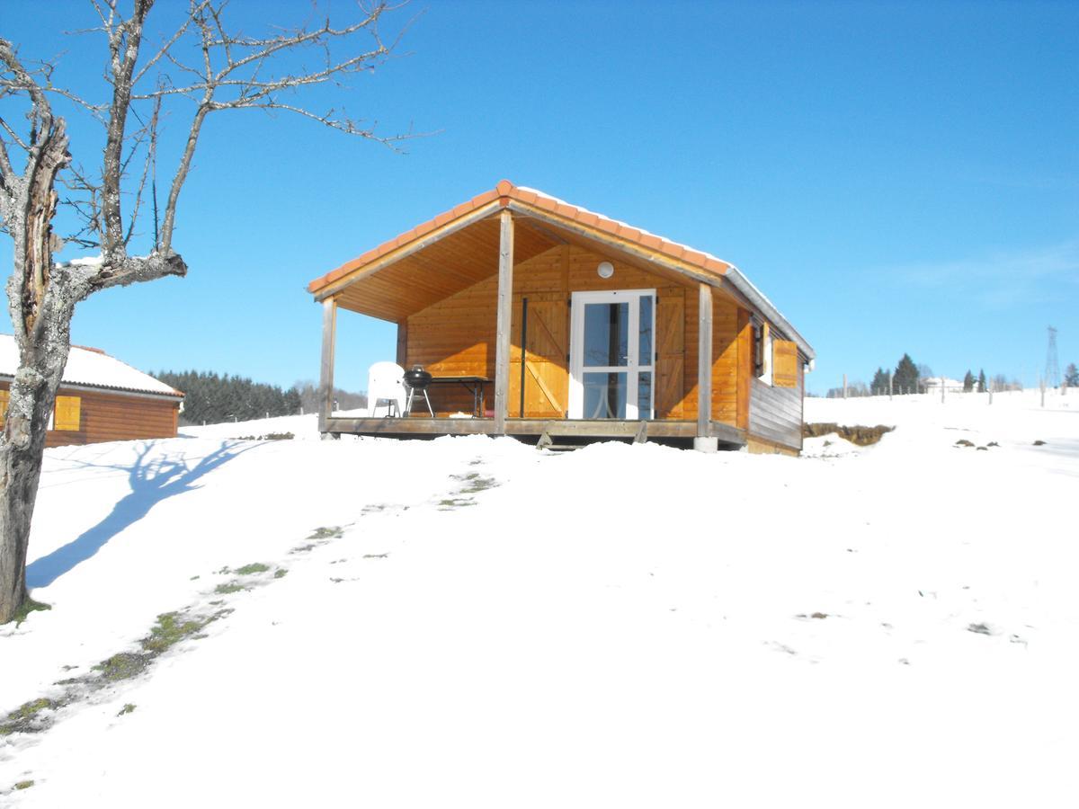 Les Chalets Du Piou Bussieres  外观 照片